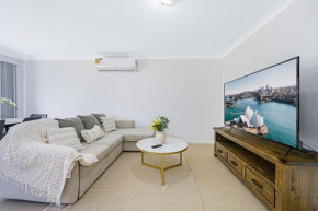Edmondson Park Modern 4 Br House Parking, Prestons